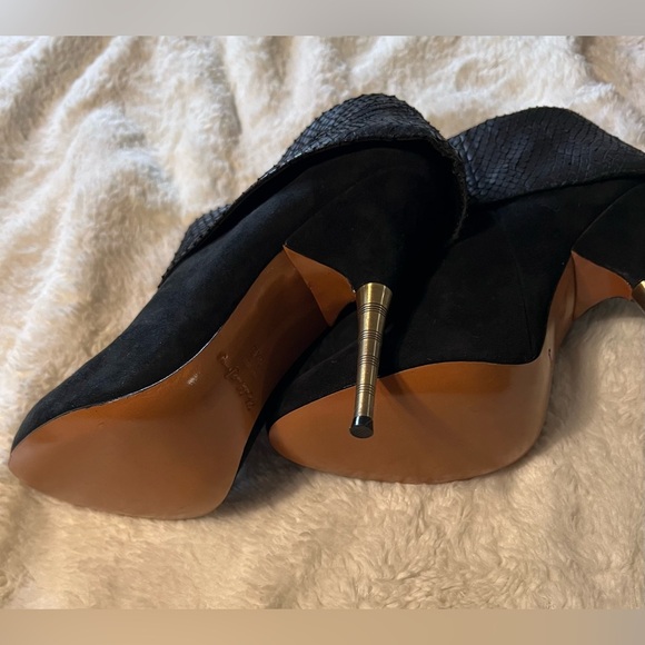 Elizabeth & James Black Rizzo Cuffed Snakeskin Booties with Metallic Heel-8.5 B - Picture 12 of 13